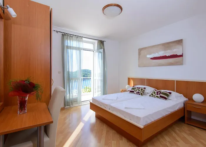 Sunset Free Parking Zaton (Dubrovnik-Neretva)